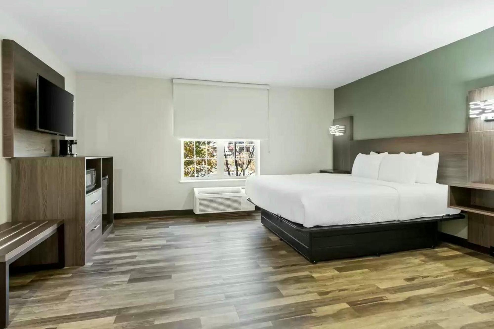 Quality Inn & Suites Columbia Harbison מראה חיצוני תמונה