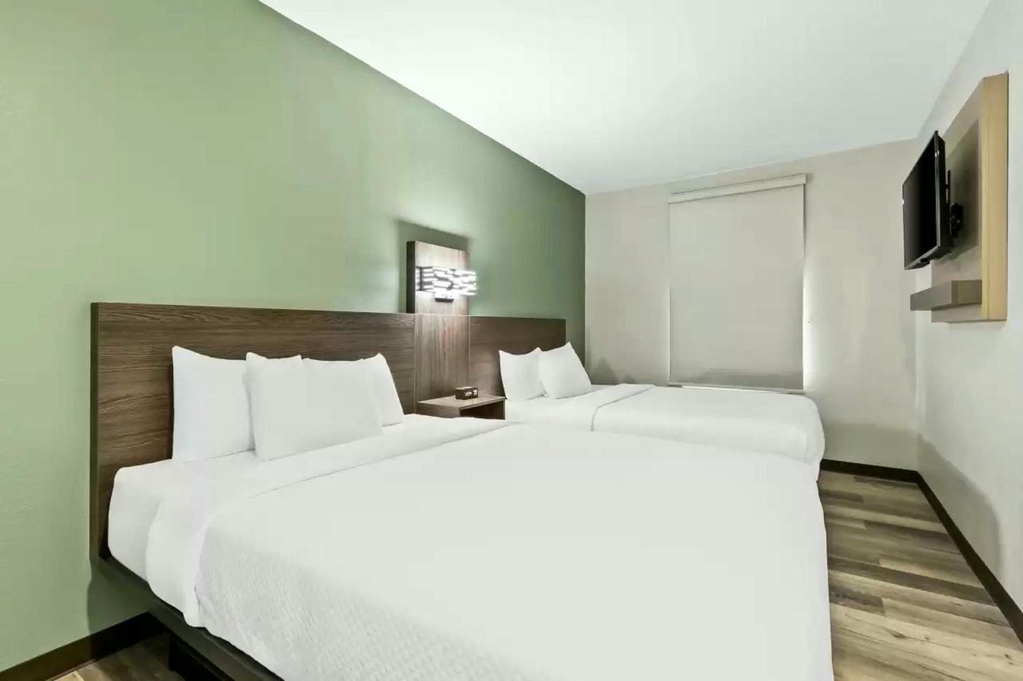 Quality Inn & Suites Columbia Harbison מראה חיצוני תמונה